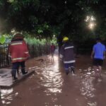 Bomberos de Miranda atiende eventualidades producto de las lluvias